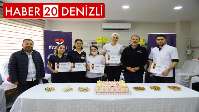 Egekent Hastanesi Tıbbi Onkoloji Bölümü kuruluşunu hastalarıyla birlikte kutladı