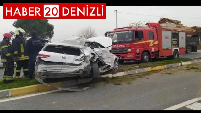 Sarayköy'de trafik kazası;3 yaralı