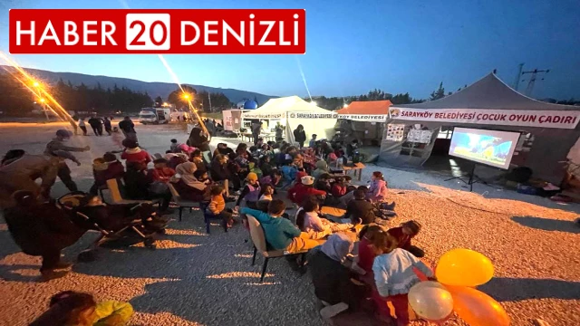 Sarayköy Belediyesi, çocuklar için sinemayı çadır kente taşıdı