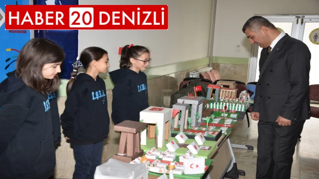 Öğrenciler Çanakkale Zaferini Hazırladıkları Sergi ile Anlattı