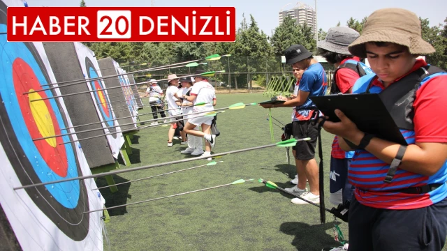 Denizli'de, 15 Temmuz anısına okçuluk şampiyonası düzenlendi
