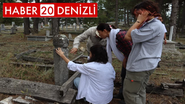 Okunamayan mezar taşlarında geçmişin izleri aranıyor