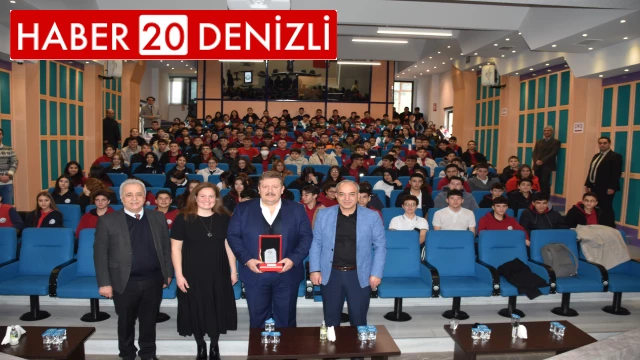 Deniniz OSB Koleji’nde 'Okulum, Mesleği, Kariyerim' seminerleri düzenlendi