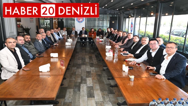 Başkan Erdoğan, DTO üyelerinin talep ve önerilerini dinliyor