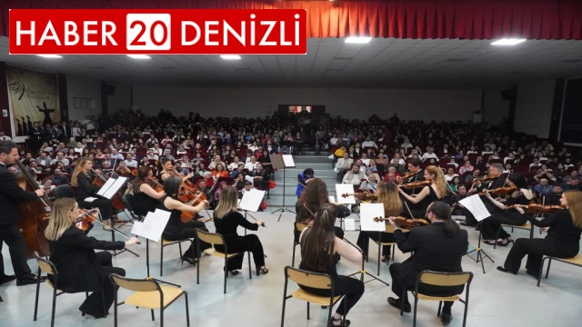 İzmir Senfoni orkestrası Çivril’de ilk kez konser verdi