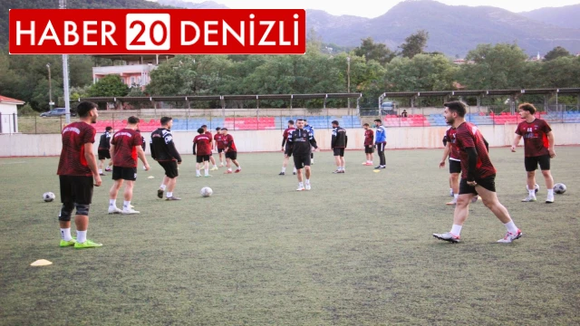 Şampiyon Denizli İdmanyurdu sezonu namağlup bitirmek istiyor