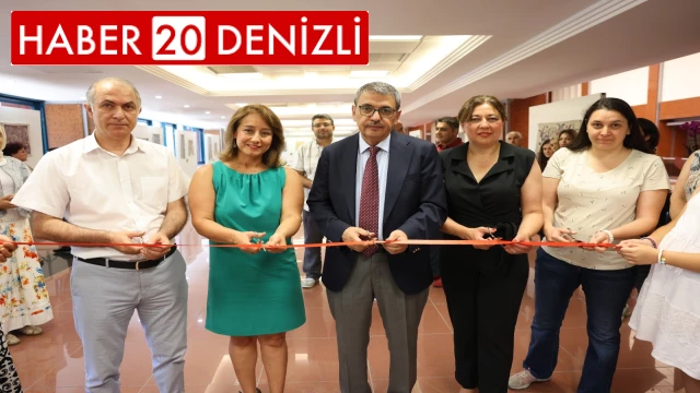 Rektör Kutluhan “Zen Dalgaları” isimli tekstil sergisinin açılışını gerçekleştirdi