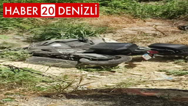 Direksiyon hakimiyetini kaybeden turist şarampole devrildi