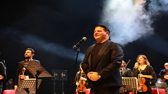DENİZLİ BÜYÜKŞEHİRDEN UNUTULMAYACAK KONSER