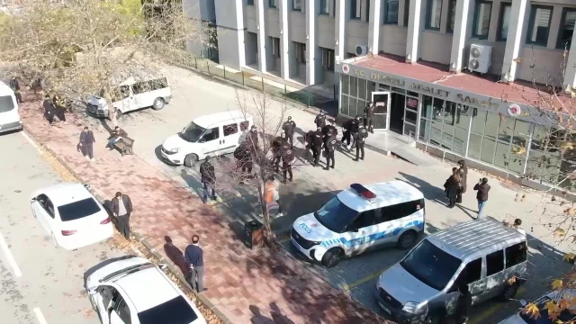 SİLAH KAÇAKÇILARINA FİLM GİBİ OPERASYON