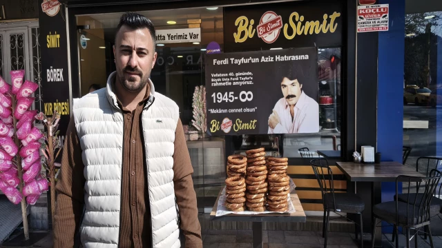 Simitçi Ferdi adını aldığı Ferdi Tayfur için binlerce kişiye hayır dağıttı
