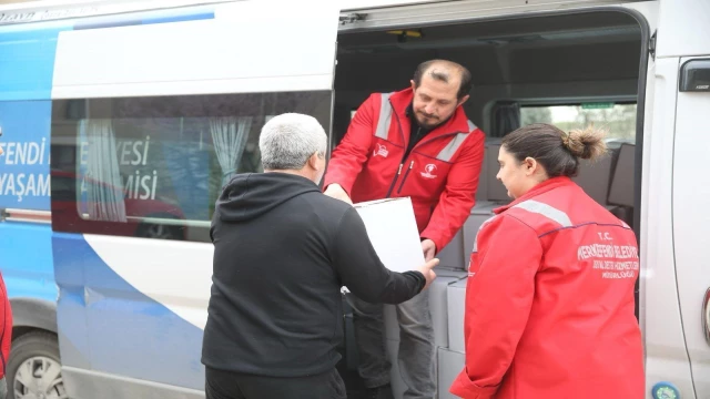 Merkezefendi Belediyesinin ‘El Ele İyilik Hareketi’ binlerce ihtiyaç sahibine umut oluyor
