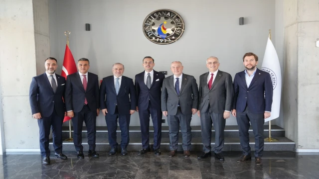 Mesleki eğitim protokolüne imza atan Denizli Sanayi Odası, Ege'de bir ilki gerçekleştirdi