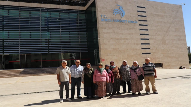 Üretici validen su istedi, muhtar "Olmayan suyu, kim nasıl verecek" dedi