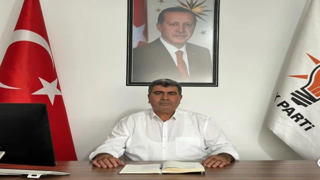 Denizli’de iş ziyaretine gelen AK Parti Serik İlçe Yönetim Kurulu Üyesi Abdurrahman Ak, otomobil çarpması sonucu hayatını kaybetti