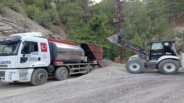 Çameli Belediyesi üst yapı yenileme çalışmalarını hız kesmeden sürdürüyor