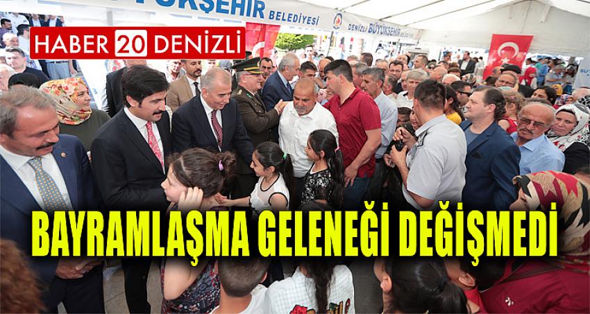 Bayramlaşma geleneği değişmedi