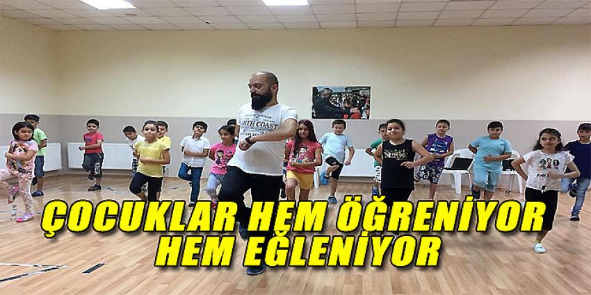 ÇOCUKLAR HEM EĞLENİYOR HEM EĞLENİYOR