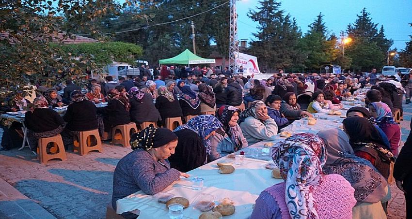 ÇİVRİL'DE 10 MAHALLEYE İFTAR ÇADIRLARI KURULDU