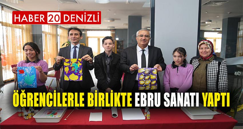 Öğrencilerle Birlikte Ebru Sanatı Yaptı