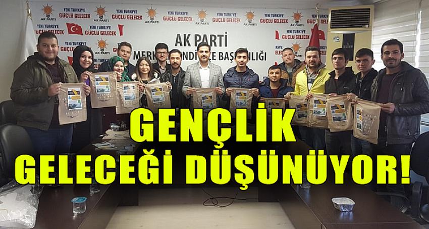 GENÇLİK GELECEĞİ DÜŞÜNÜYOR!