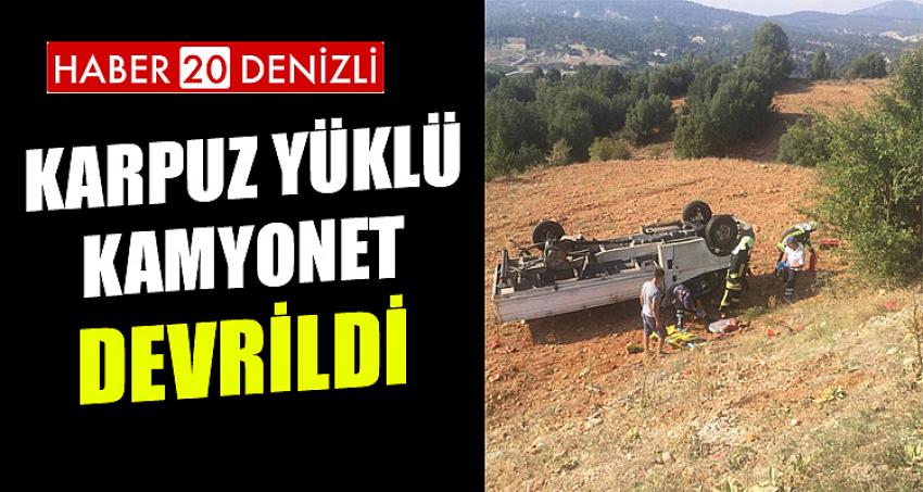 Karpuz Yüklü Kamyonet Devrildi: 2 Yaralı