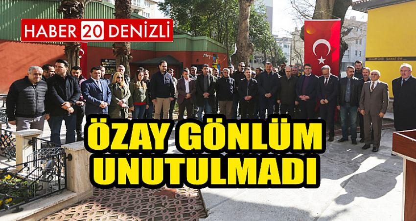 Büyük halk ozanı Özay Gönlüm, unutulmadı 