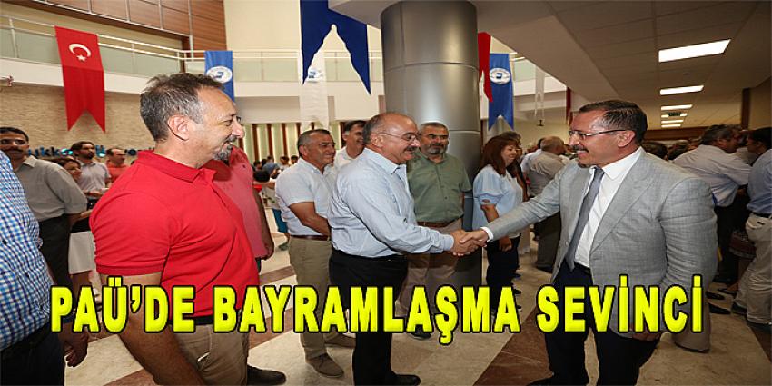 PAÜ’de Bayramlaşma Sevinci