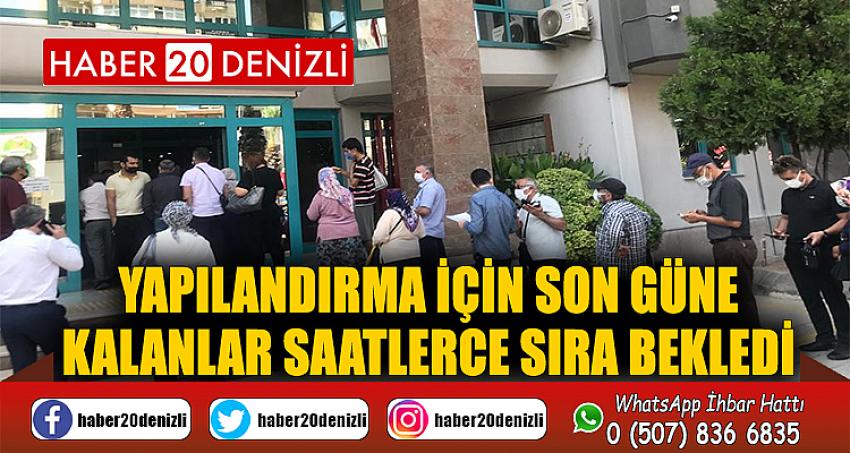 Yapılandırma için son güne kalanlar saatlerce sıra bekledi